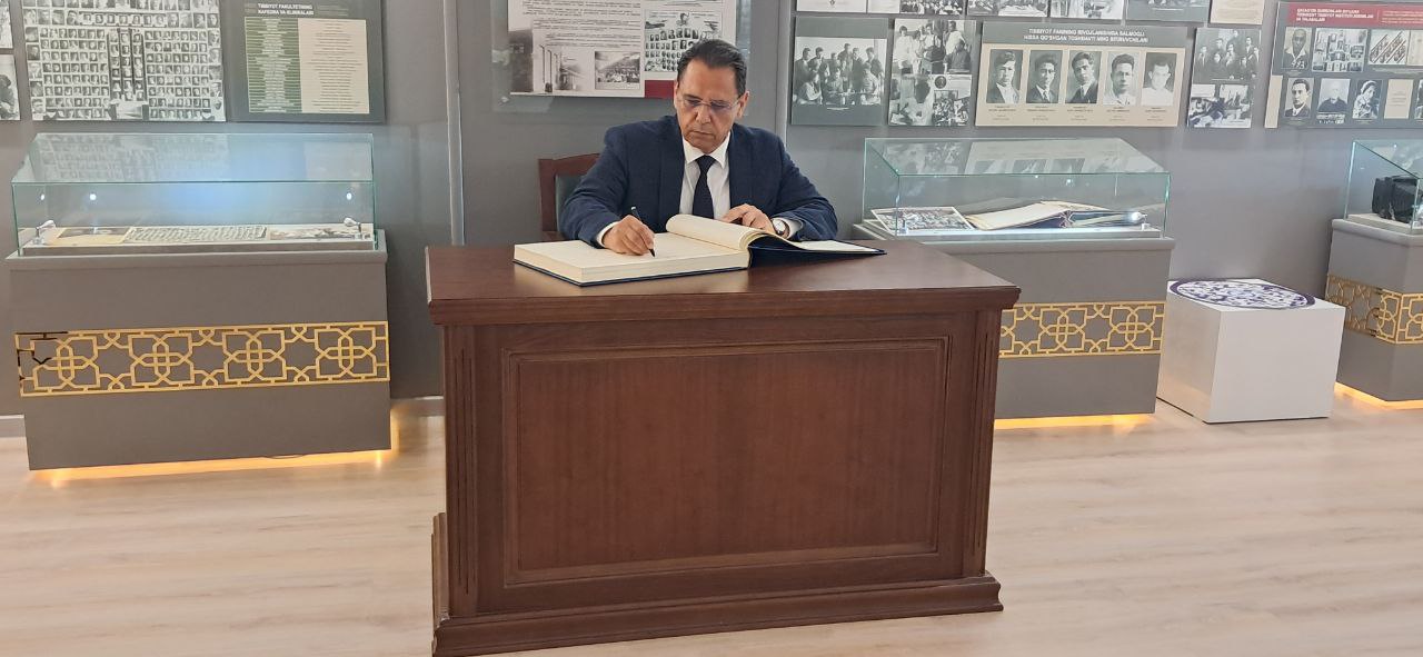 O‘zbekiston Respublikasi Oliy taʼlim, fan va innovatsiyalar vaziri Kongratbay Sharipov Toshkent davlat tibbiyot universitetiga tashrif buyurdi.